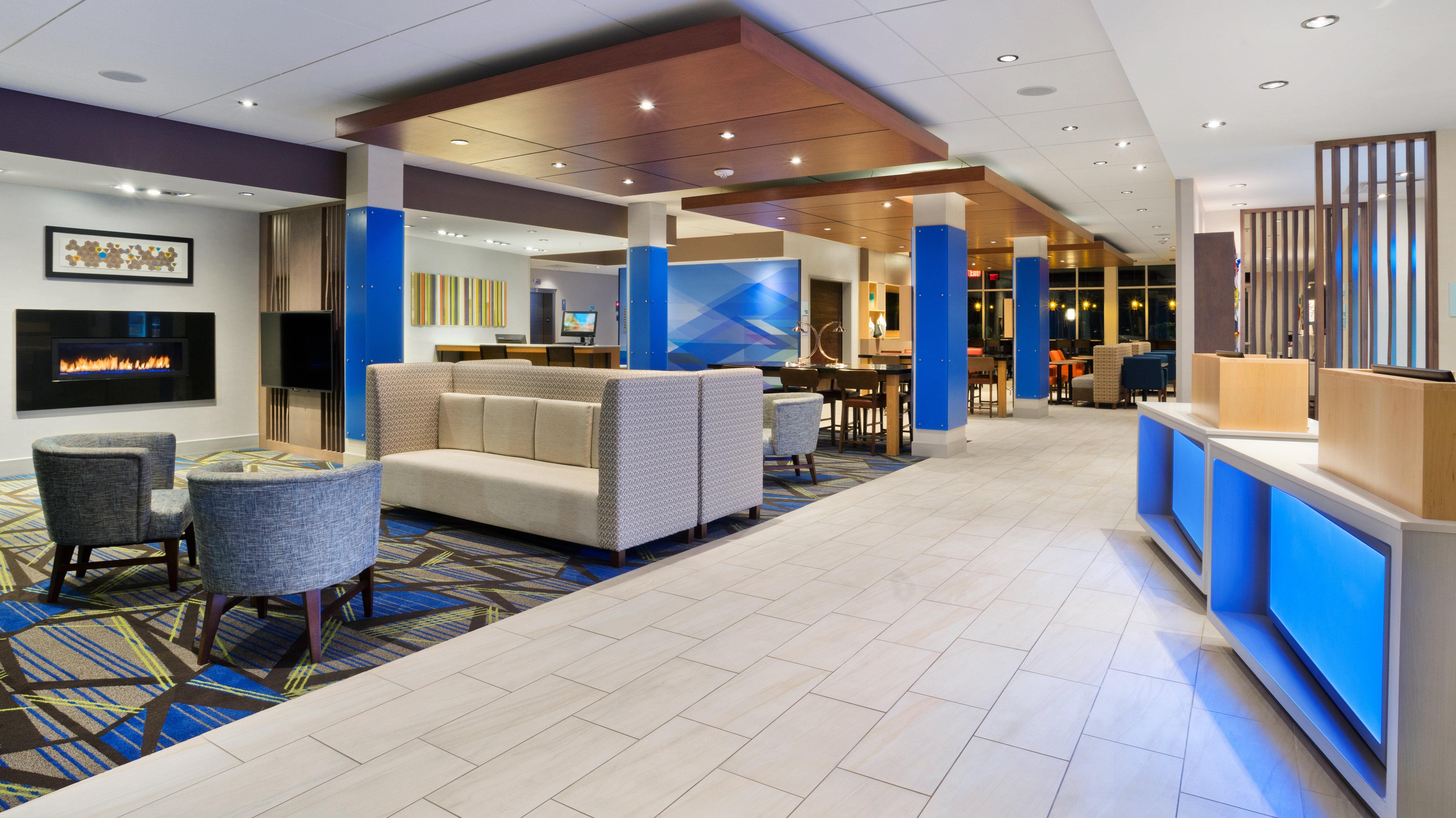 Express & By Ihg 3* Medina